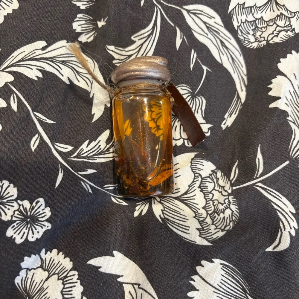 Witchy Elixir - Picture 2 of 3